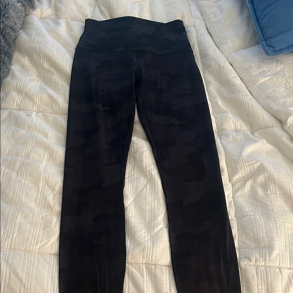lululemon black camo align 25in leggings